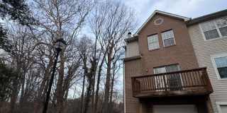 4641 DEEPWOOD Court unit: 102C Gallery 2