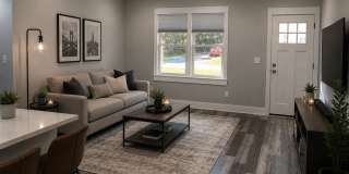 AVAILABLE NOW! 3 bed 2 bath Single Family home in Norton Shores! Gallery 8