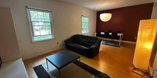 113 Sherwood - Oak Manor Townhome Gallery 5