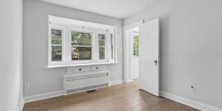 Single-Level 3 Bedroom Rental Near Downtown Hampton Gallery 18