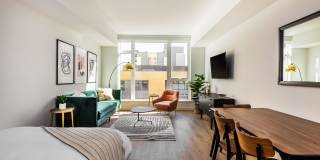 Alice House Gallery 8