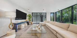 1000 NW 9th Ct Gallery 6