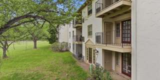 5801-C REXFORD Drive Gallery 22