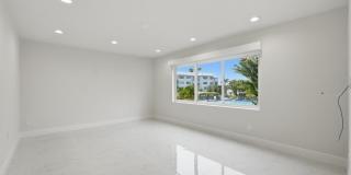 877 NE 195TH Street Gallery 20