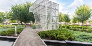 Centro Arlington Gallery 41