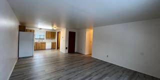 Duplex off of 48th Ave! Gallery 1