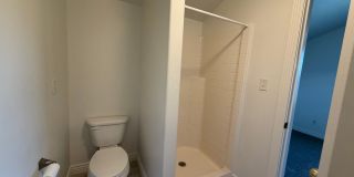 SPACIOUS HOME IN LAVERKIN FOR RENT! Gallery 38