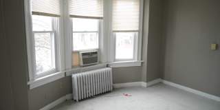 Corner Rowhouse Upper Unit-Canton, MD Gallery 9