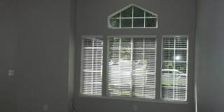 Woodcreek Oaks area home on quiet street Gallery 10