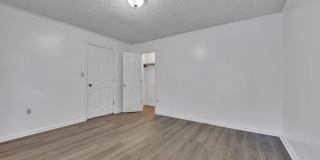 805 29th St. SW Gallery 23