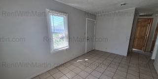 FOR RENT- 2 bedrooms on Ackermant! Pets Ok! Gallery 4