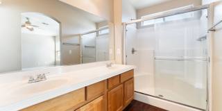 Spacious 3-Bed, 2-Bath Home with All Appliances Included! Gallery 14