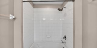 7152 STONELION Circle Gallery 16