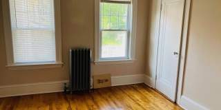 414 Lovell unit: 2 Gallery 9