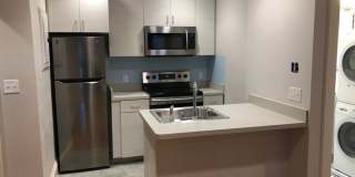 Top-Floor 1BR on Newbury Street | Central AC + In-Unit Laundry $3450 NO FEE Gallery 6