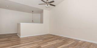 Ravinia Apartments Gallery 43