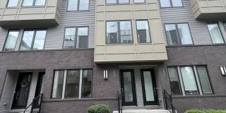 **COMING SOON** KOP Townhome with EV Charger & Open floor plan Gallery 1
