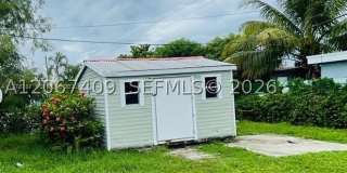 12330 NW 17th Ct Gallery 6