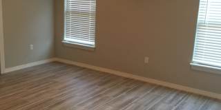 MUST SEE CHARMING HOME!!! Gallery 10