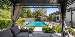 19067 Sprague Street Gallery 24