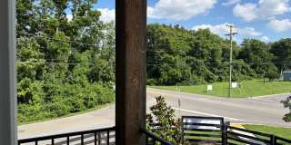 Gorgeous Brick 3 bed/3 bath Rental Available! Gallery 14
