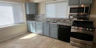 3 Bedroom Home with 1.5 Bathrooms 3 Bedroom Home with 1.5 Bathrooms Gallery 11