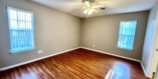 1006 Steeplechase Road Gallery 17
