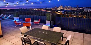 2000 Riverside Gallery 11