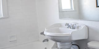 Essex-Morley and amp Barclay Apartments Gallery 14