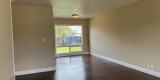 Midtown Stockton, Three Bed, One Bath, One Car Garage. Gallery 5