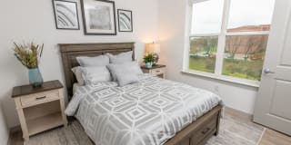 55+ Senior Living Community - Zen Apartments Gallery 19