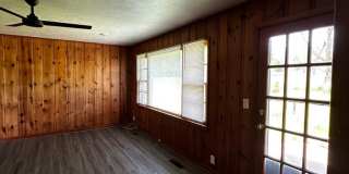 Residence or Office on Corner Lot! Gallery 1