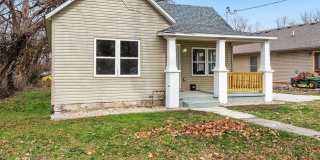 2 bedroom | 1 bathroom | Remodeled | Quiet street | Pets welcome! Gallery 4