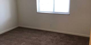 Chateau Knoll Gallery 10