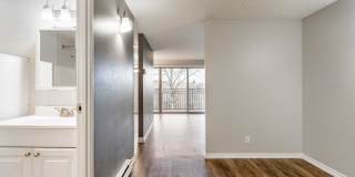 Luxe at Meridian Gallery 26