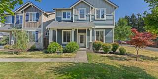 Beautiful Puyallup Corner Lot Home with Office, A/C, Formal Dining & Bonus Loft! Gallery 1
