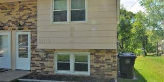 Cute Move-in Ready Duplex! Gallery 1
