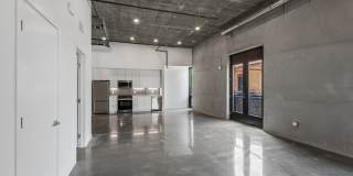 Onyx on Park Gallery 127