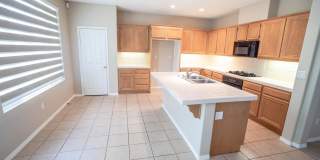 4 Bedroom Home for Rent in Camarillo! Gallery 7