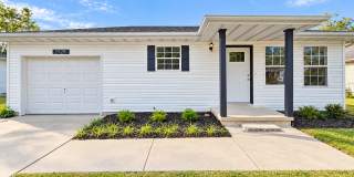 2 Bed | 2 Bath | 1 Car Garage Home! 1000 sqft located in Springfield! Gallery 1