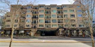 Fantastic 2 Bedroom 2 Bath Split Floor Plan - Plenty of Privacy Gallery 1