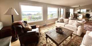 Furnished, Short-Term 5-6 mo. Camano Island Home with STUNNING VIEW Gallery 1