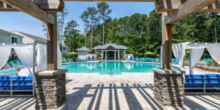 Linkhorn Bay Apartments Gallery 3