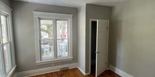 256-258 Woodbine Avenue Gallery 23