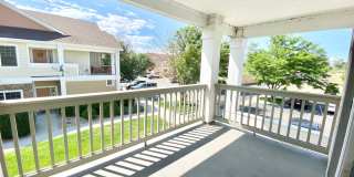 Gorgeous 2 Bedroom/2 Bathroom Condo with NEW FLOORING at Centerra!  Great Location for Commuters! Gallery 23