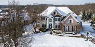 4025 Meadowvale Court Gallery 1