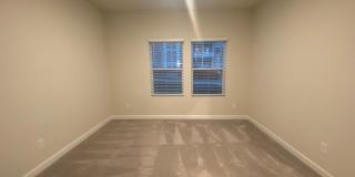Room in 4 Bedroom Townhome at Memorial Pkwy Room in 4 Bedroom Townhome at Memorial Pkwy Gallery 17