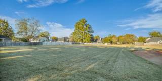Centrally Located Home in Richmond Hill Gallery 46