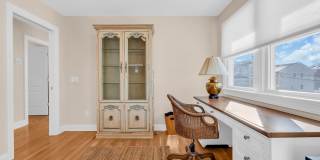 18 Meadow Avenue Gallery 33