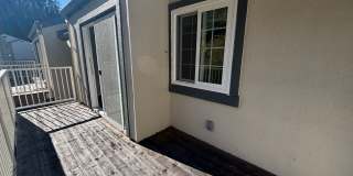 Sun-Filled Top-Floor Gem Near San Bruno Mountain State Park Gallery 12